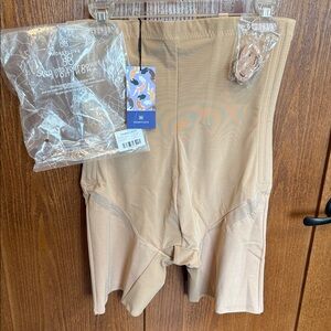 Honeylove SuperPower Short